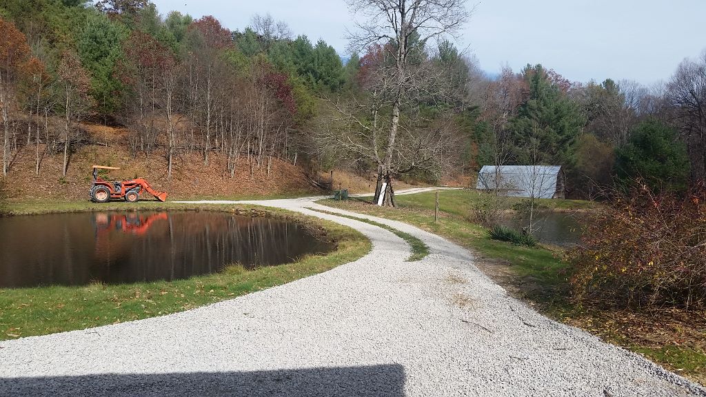 Floyd_33_view_from_front_porch_with_gravel.jpg