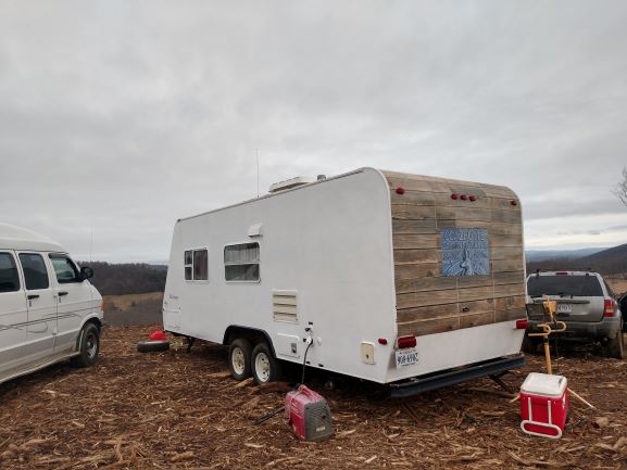 Floyd_53_2_20_Camper_1.jpg Floyd_53_2_20_Camper_1.jpg